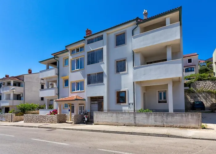 Apartment With A Parking Space Mali Losinj
